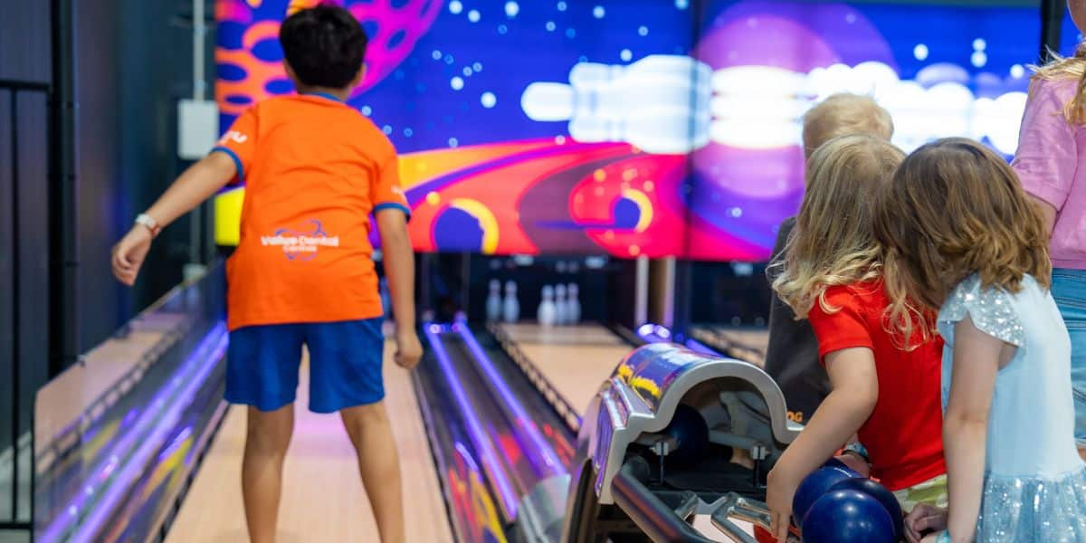 Bowling Logan Underwood Area 51